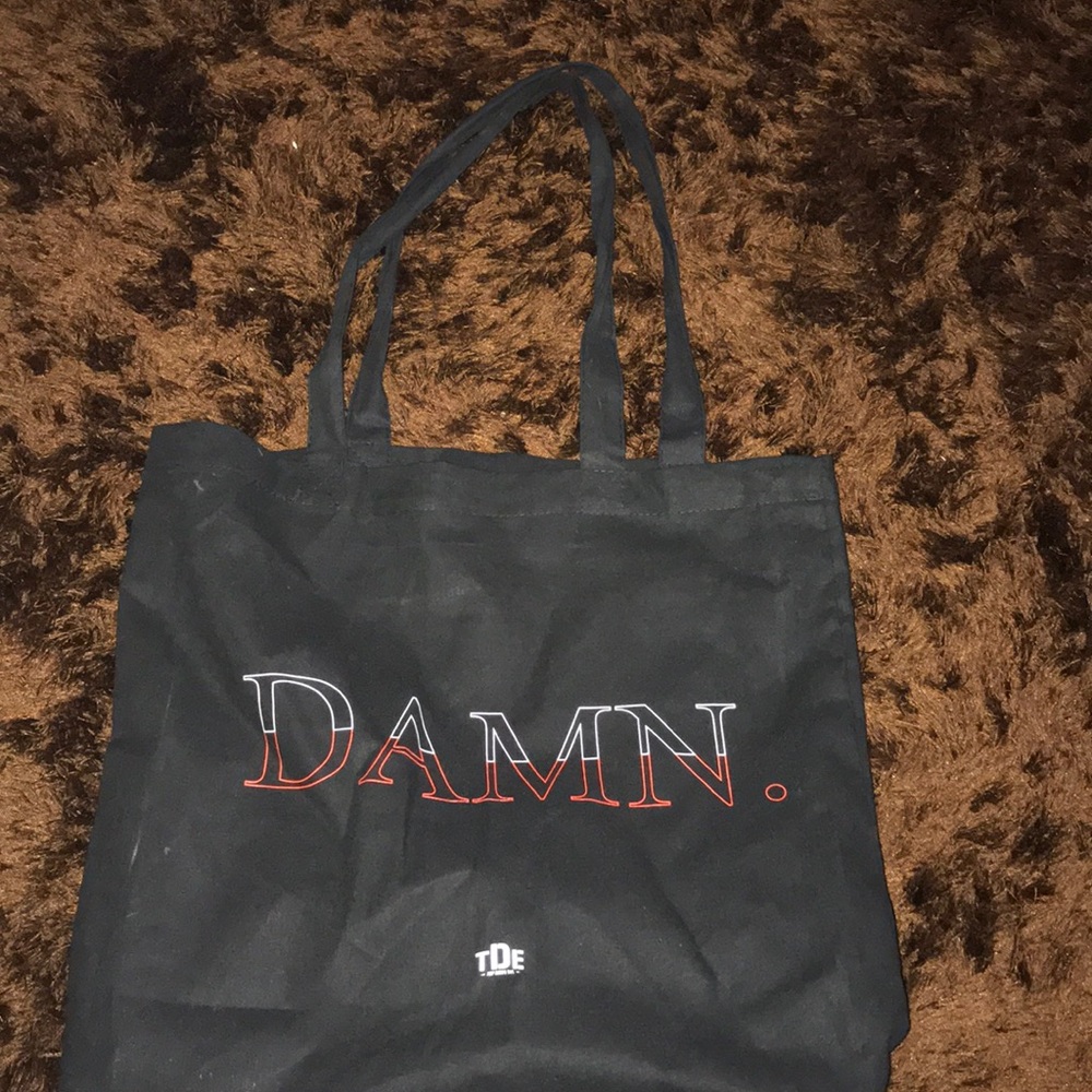 KENDRICK LAMAR — DAMN TOUR VIP MERCH